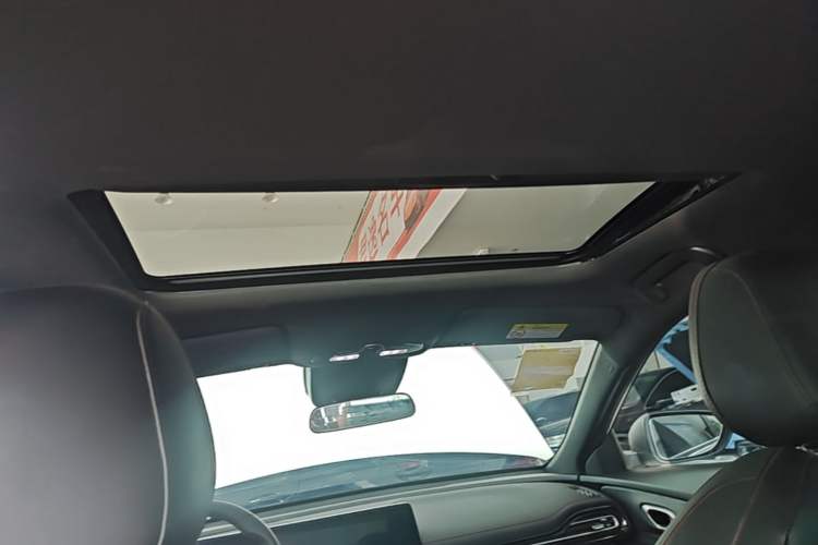Used GAC Trumpchi EMPOW 2021 270T DCT J11 Version Headliner