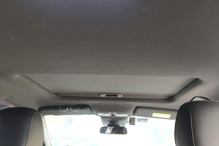 Used GAC Trumpchi EMPOW 2021 270T DCT J15 Version Headliner