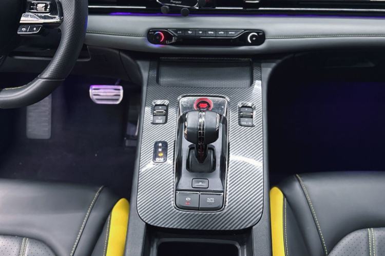Used GAC Trumpchi EMPOW 2021 270T DCT J15 Version Interior 4