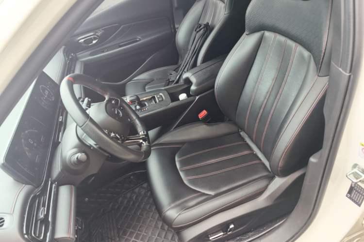 Used GAC Trumpchi EMPOW 2021 270T DCT J15 Version Left Front Seat