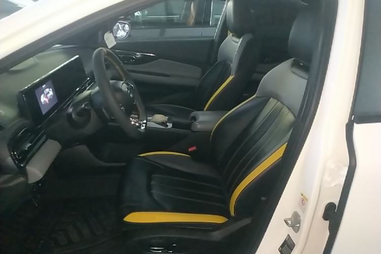 Used GAC Trumpchi EMPOW 2021 270T DCT J15 Version Left Front Seat