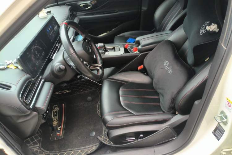 Used GAC Trumpchi EMPOW 2021 270T DCT J15 Version Left Front Seat
