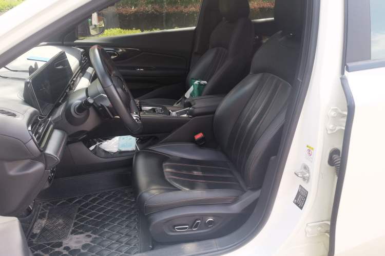 Used GAC Trumpchi EMPOW 2021 270T DCT J16 Version Left Front Seat