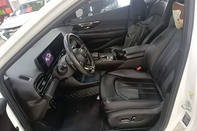 Used GAC Trumpchi EMPOW 2021 270T DCT J15 Version Left Front Seat