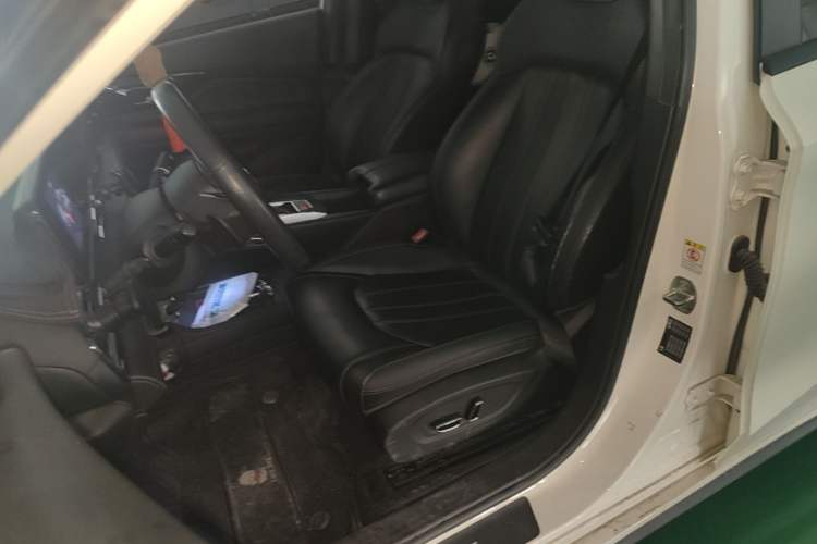 Used GAC Trumpchi EMPOW 2021 270T DCT J15 Version Left Front Seat