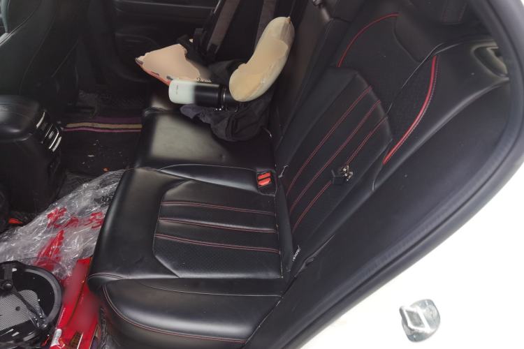 Used GAC Trumpchi EMPOW 2021 270T DCT J15 Version Left Rear Seat