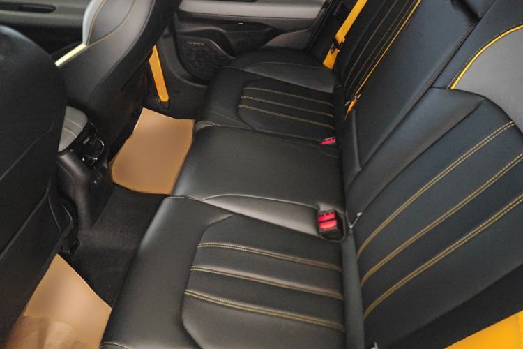 Used GAC Trumpchi EMPOW 2021 270T DCT J16 Version Left Rear Seat