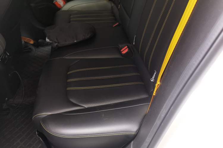 Used GAC Trumpchi EMPOW 2021 270T DCT J15 Version Left Rear Seat
