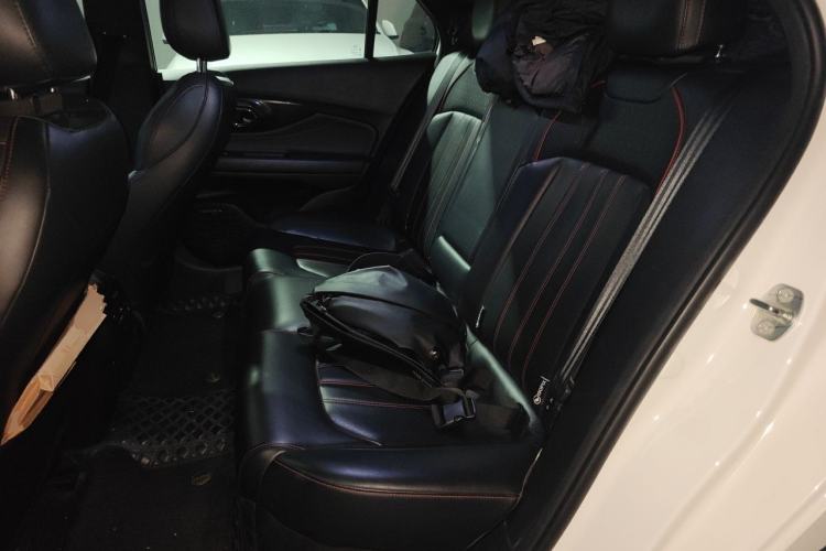 Used GAC Trumpchi EMPOW 2021 270T DCT J15 Version Left Rear Seat