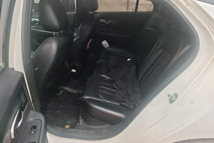 Used GAC Trumpchi EMPOW 2021 270T DCT J16 Version Left Rear Seat