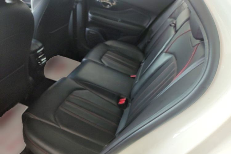 Used GAC Trumpchi EMPOW 2021 270T DCT J15 Version Left Rear Seat