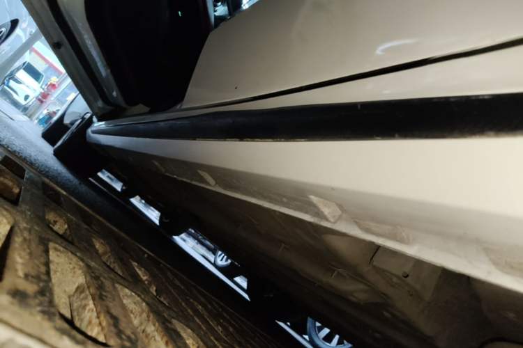 Used GAC Trumpchi EMPOW 2021 270T DCT J15 Version Left Side Sill