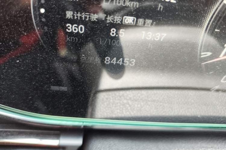 Used GAC Trumpchi EMPOW 2021 270T DCT J16 Version Odometer Close Up