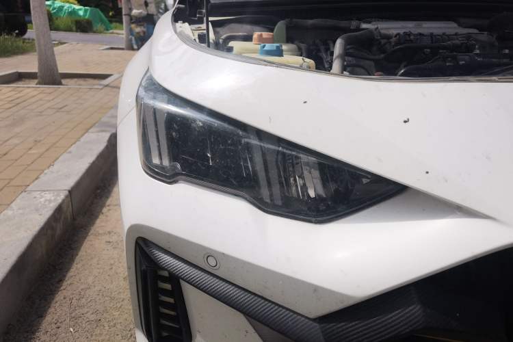 Used GAC Trumpchi EMPOW 2021 270T DCT J16 Version Right Front Headlight