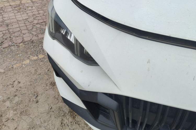 Used GAC Trumpchi EMPOW 2021 270T DCT J15 Version Right Front Headlight