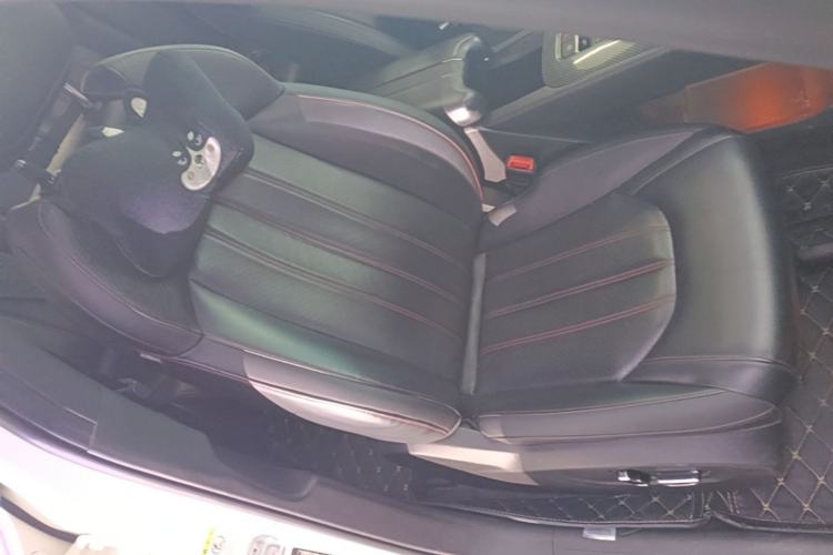 Used GAC Trumpchi EMPOW 2021 270T DCT J16 Version Right Front Seat