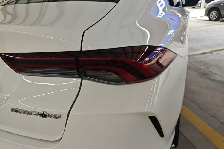 Used GAC Trumpchi EMPOW 2021 270T DCT J16 Version Right Rear Taillight