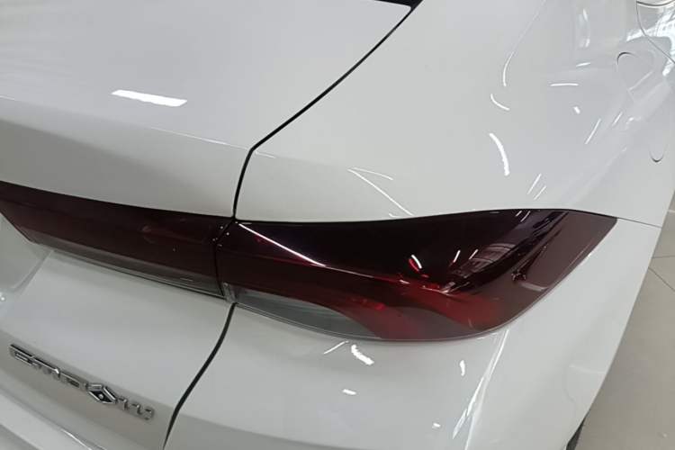 Used GAC Trumpchi EMPOW 2021 270T DCT J15 Version Right Rear Taillight