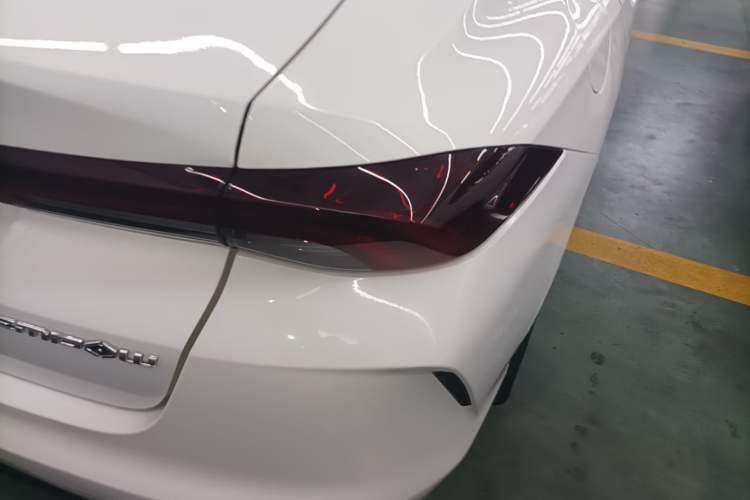 Used GAC Trumpchi EMPOW 2021 270T DCT J15 Version Right Rear Taillight
