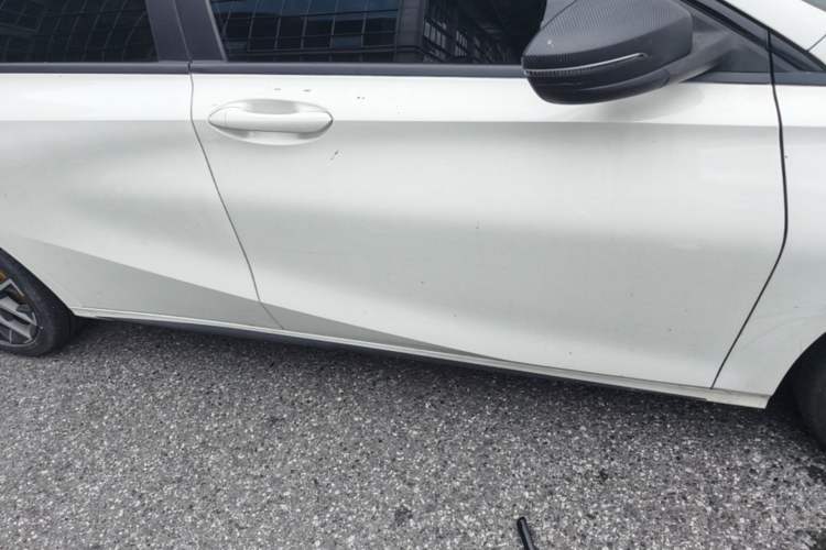 Used GAC Trumpchi EMPOW 2021 270T DCT J15 Version Right Side Sill