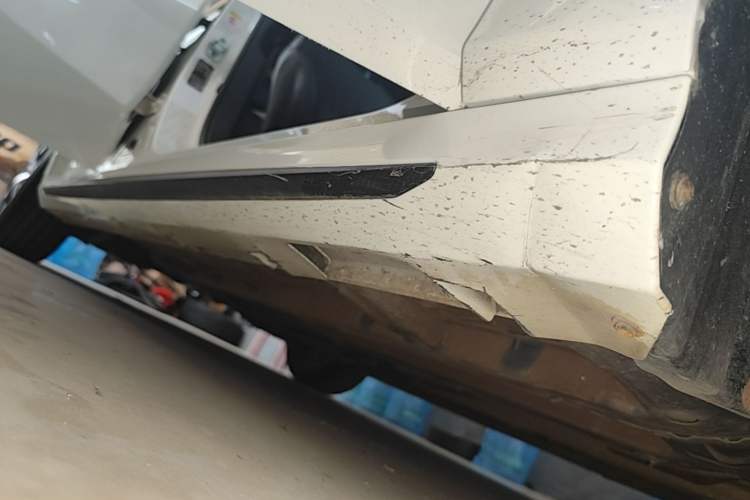 Used GAC Trumpchi EMPOW 2021 270T DCT J16 Version Right Side Sill