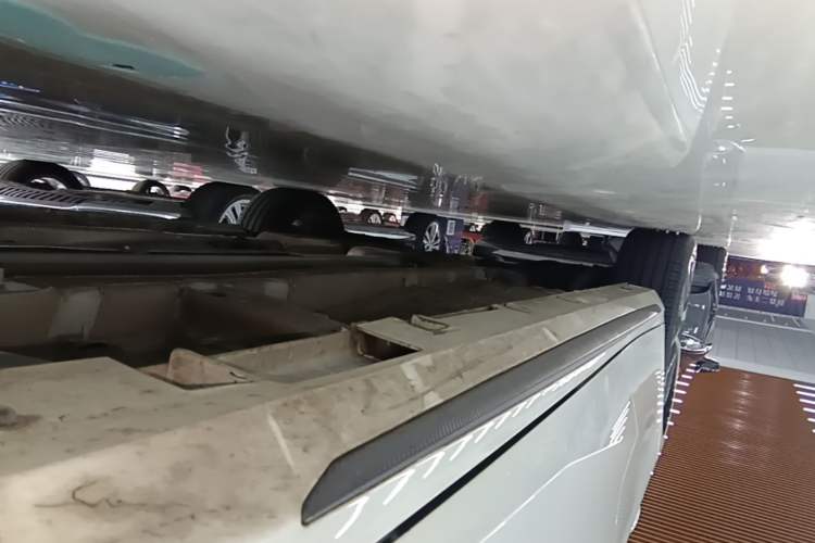 Used GAC Trumpchi EMPOW 2021 270T DCT J16 Version Right Side Sill