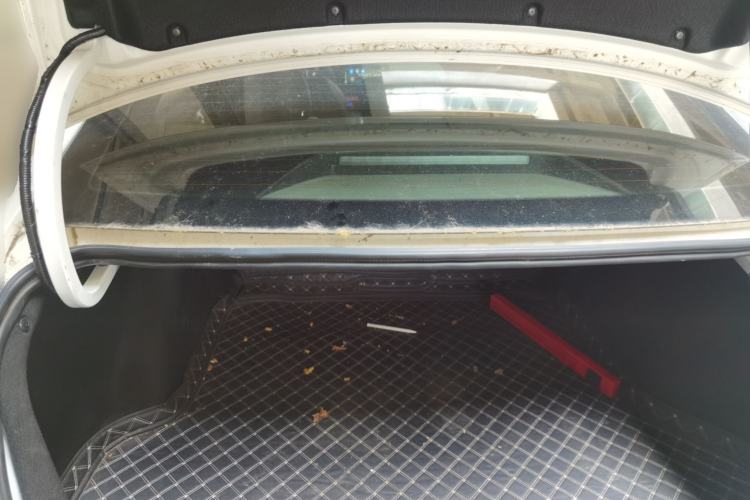 Used GAC Trumpchi EMPOW 2021 270T DCT J15 Version Trunk