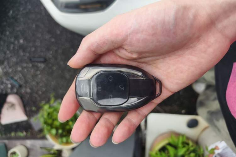 Used GAC Trumpchi EMPOW 2021 270T DCT J15 Version Vehicle Key