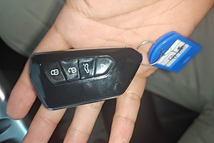 Used GAC Trumpchi EMPOW 2021 270T DCT J11 Version Vehicle Key
