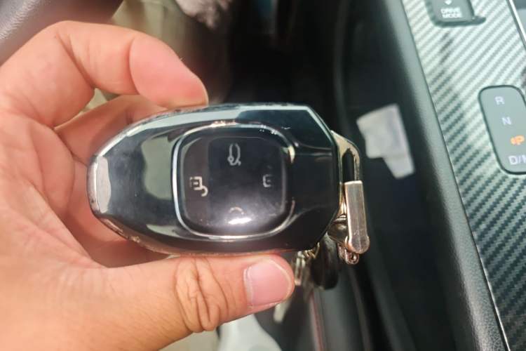 Used GAC Trumpchi EMPOW 2021 270T DCT J16 Version Vehicle Key