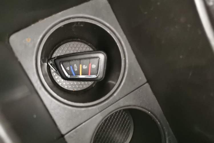 Used GAC Trumpchi EMPOW 2022 270T DCT J16 R-Style Track Edition Vehicle Key