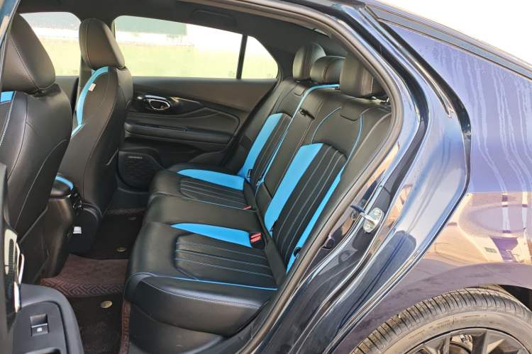 Used GAC Trumpchi EMPOW 2022 270T DCT J16 Galaxy Fighter Edition Left Rear Seat