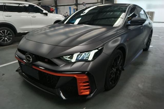 Używany GAC Trumpchi EMPOW 2022 270T DCT J16 R-Style Track Edition