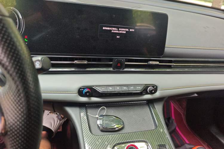 Used GAC Trumpchi EMPOW 2022 270T DCT J16 Galaxy Fighter Edition Audio And AC Panel