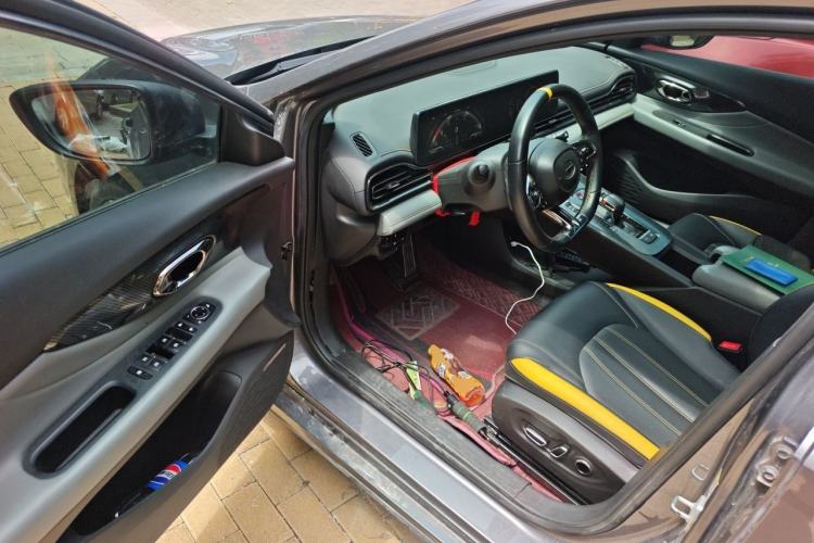 Used GAC Trumpchi EMPOW 2022 270T DCT J16 Galaxy Fighter Edition Driver Seat