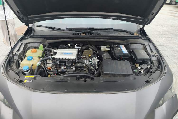 Used GAC Trumpchi EMPOW 2022 270T DCT J16 R-Style Track Edition Engine Bay
