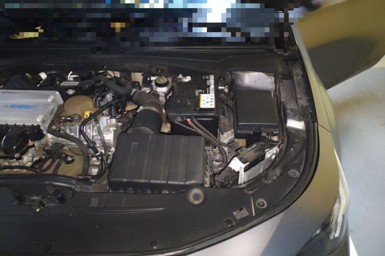 Used GAC Trumpchi EMPOW 2022 270T DCT J16 R-Style Track Edition Engine Bay Left