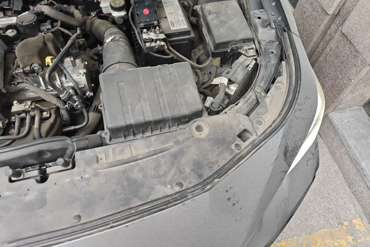 Used GAC Trumpchi EMPOW 2022 270T DCT J16 R-Style Track Edition Engine Bay Left