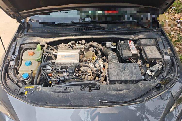 Used GAC Trumpchi EMPOW 2022 270T DCT J16 R-Style Track Edition Engine Bay