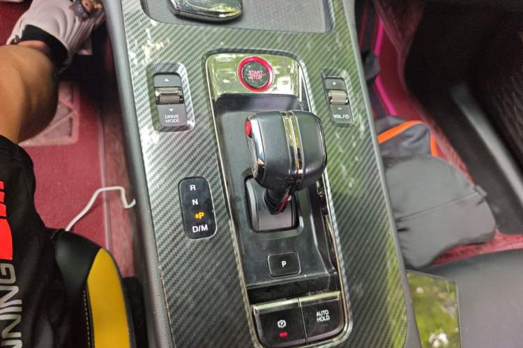 Used GAC Trumpchi EMPOW 2022 270T DCT J16 Galaxy Fighter Edition Gear Lever