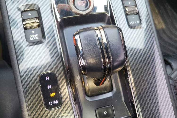 Used GAC Trumpchi EMPOW 2022 270T DCT J16 R-Style Track Edition Gear Lever