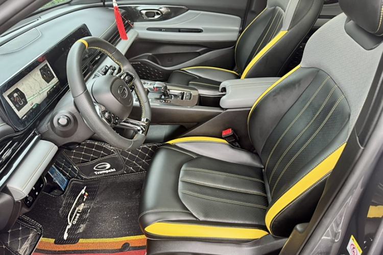 Used GAC Trumpchi EMPOW 2022 270T DCT J16 Galaxy Fighter Edition Interior 2