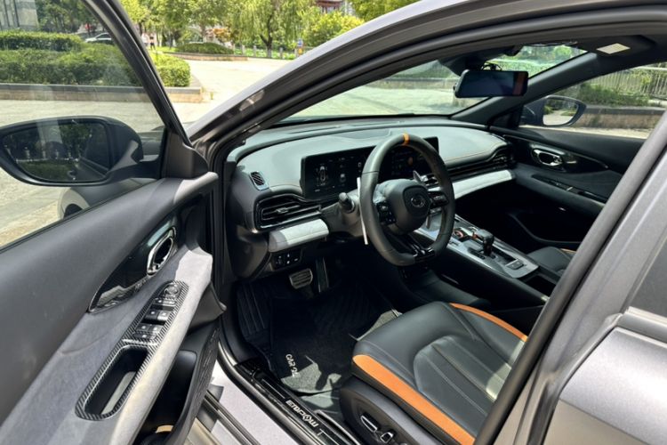 Used GAC Trumpchi EMPOW 2022 270T DCT J16 R-Style Track Edition Interior 3