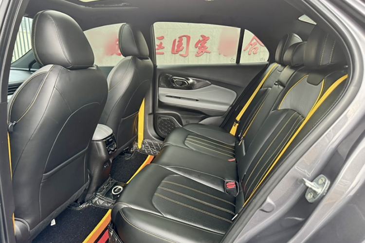 Used GAC Trumpchi EMPOW 2022 270T DCT J16 Galaxy Fighter Edition Interior 3