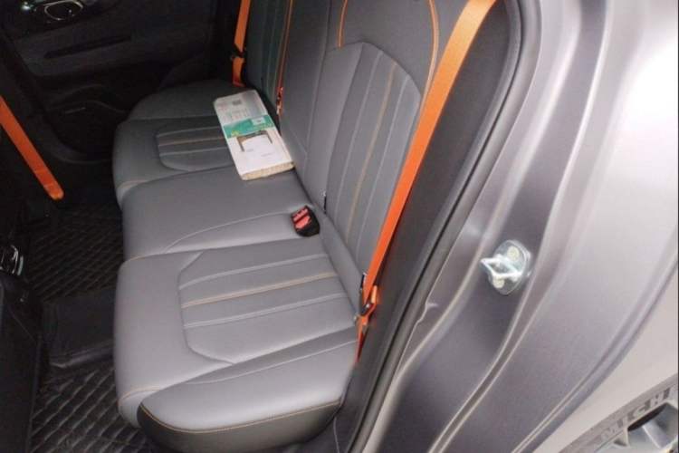 Used GAC Trumpchi EMPOW 2022 270T DCT J16 R-Style Track Edition Interior 3