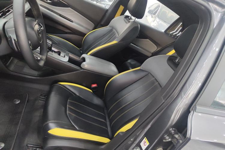 Used GAC Trumpchi EMPOW 2022 270T DCT J16 R-Style Track Edition Left Front Seat