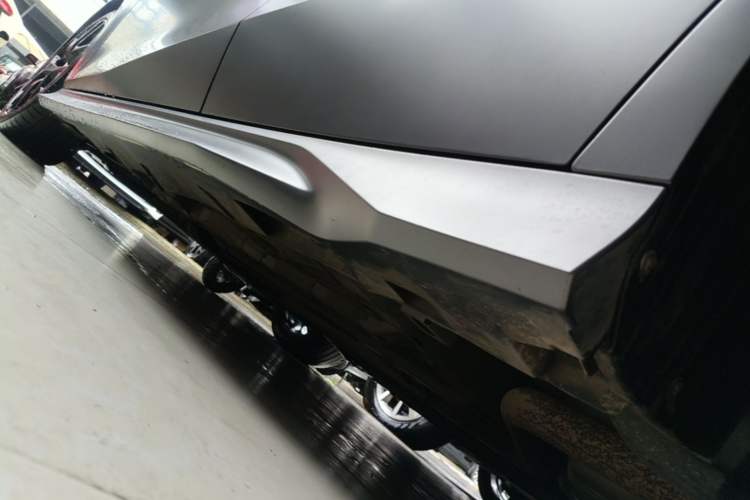 Used GAC Trumpchi EMPOW 2022 270T DCT J16 R-Style Track Edition Left Side Sill