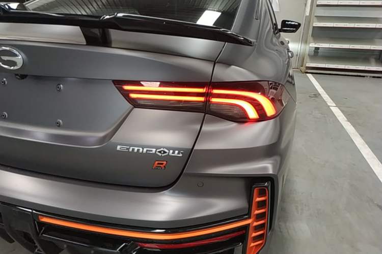 Used GAC Trumpchi EMPOW 2022 270T DCT J16 R-Style Track Edition Right Rear Taillight