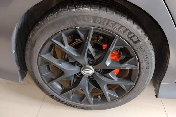 Used GAC Trumpchi EMPOW 2022 270T DCT J16 R-Style Track Edition Right Rear Wheel Hub