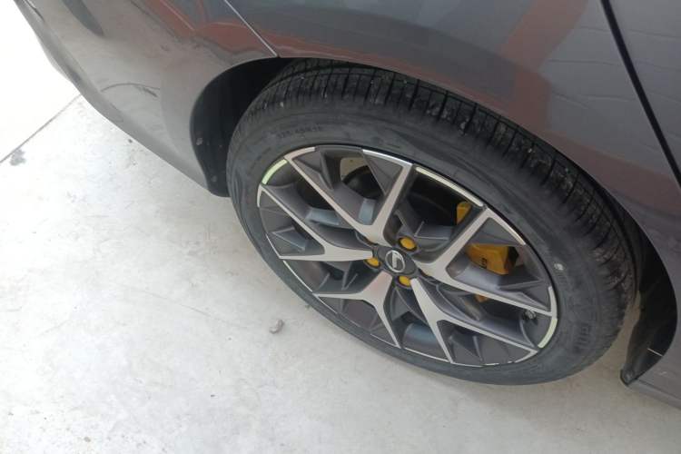 Used GAC Trumpchi EMPOW 2022 270T DCT J16 R-Style Track Edition Right Rear Wheel Hub